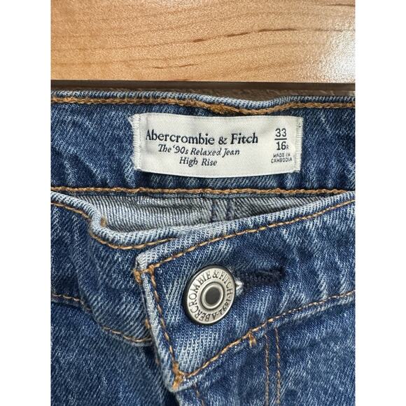 Abercrombie & Fitch The 90s Relaxed Jean High Rise Size 33 - Picture 5 of 7